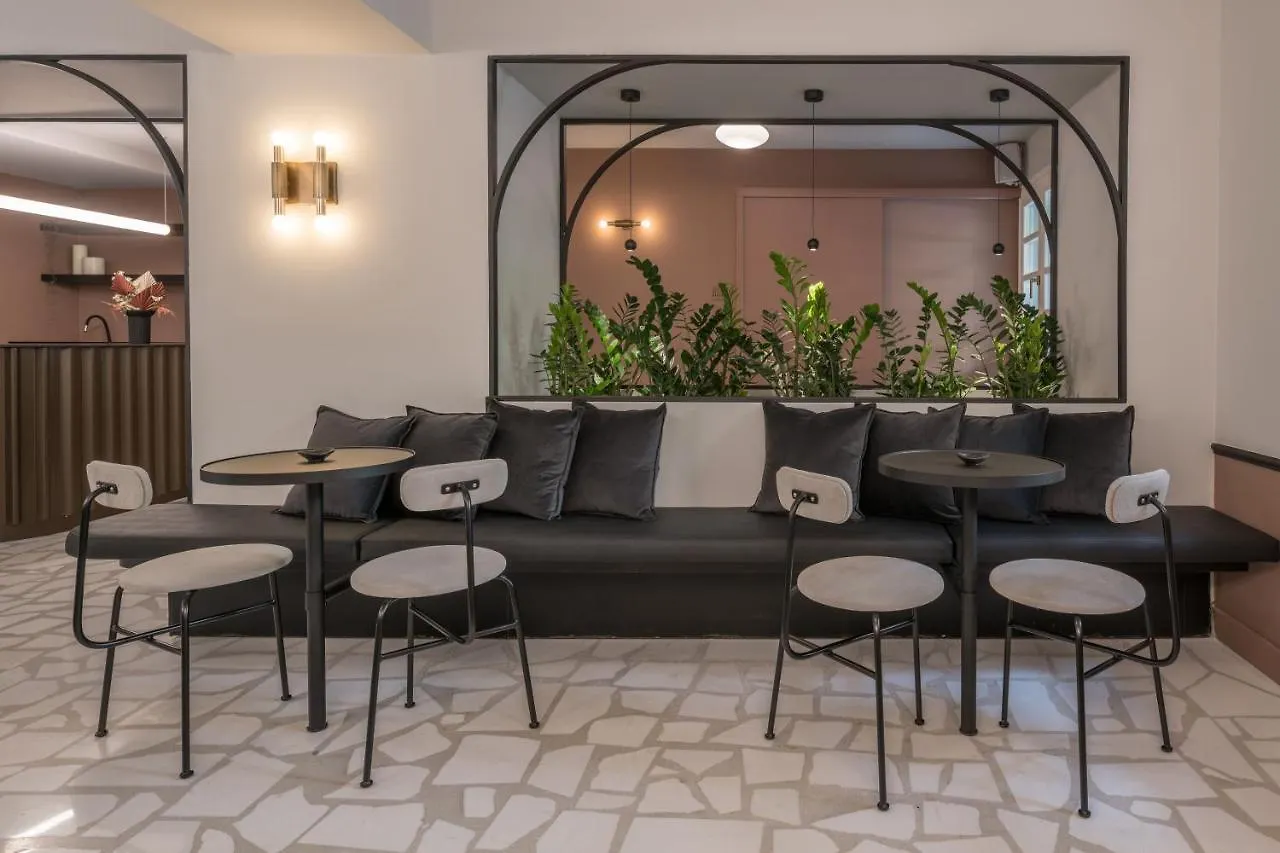 72 Ad Suites Салоники 3*,  Греция